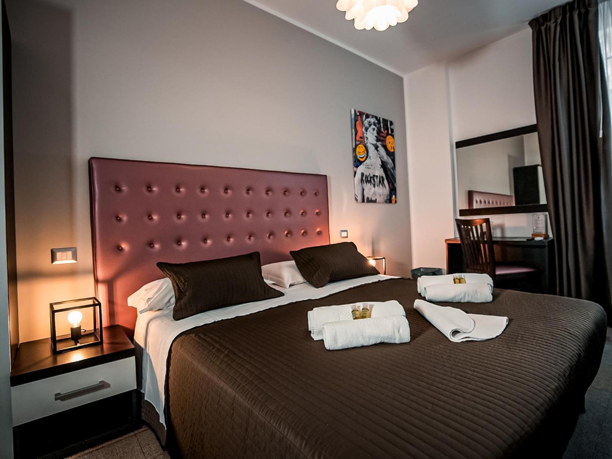 ローマ Casa Celestina Bed & Breakfast エクステリア 写真